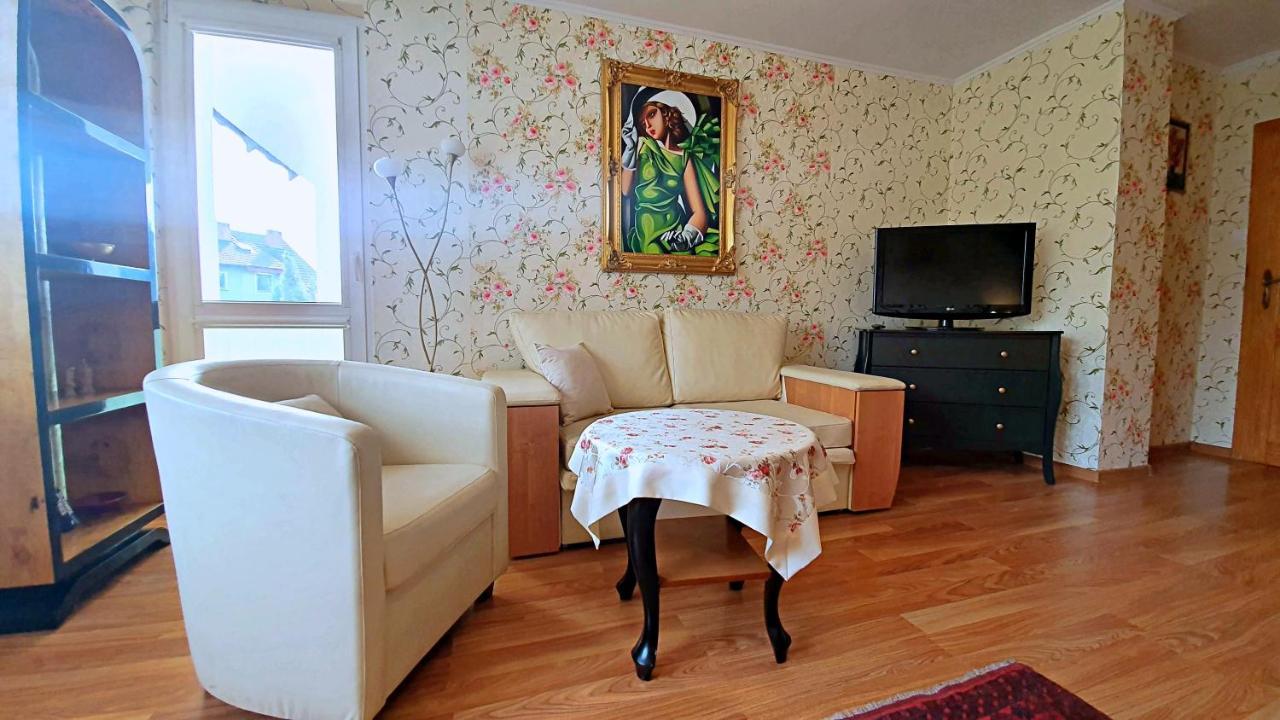 Pensjonat Nostalgia Kołobrzeg Esterno foto